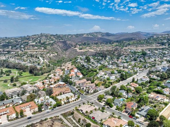 7544 Romeria Street, Carlsbad CA 92009