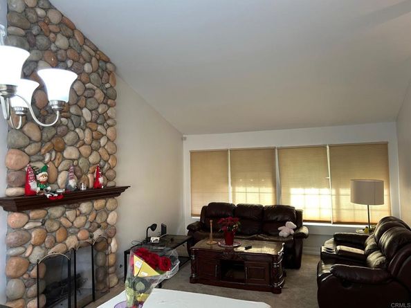 466 Via Arboles, San Marcos CA 92069