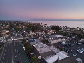 2680 Ocean Street, Carlsbad CA 92008