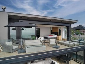 2680 Ocean Street, Carlsbad CA 92008