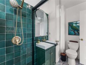 5512 Willowcrest, North Hollywood CA 91601