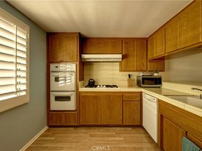 4331 W Sarah Street 10, Burbank CA 91505