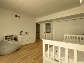 4331 W Sarah Street 10, Burbank CA 91505