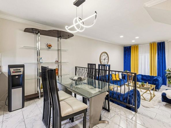 792 N Mollison Avenue 9, El Cajon CA 92021