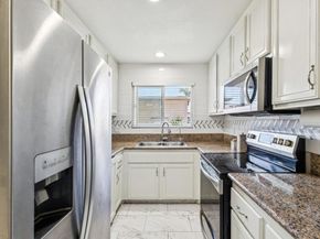 792 N Mollison Avenue 9, El Cajon CA 92021