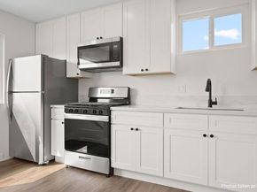 4951 Genesee Avenue, San Diego CA 92117