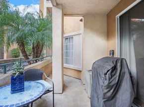 2220 Camino De La Reina 108, San Diego CA 92108