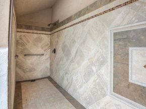 2220 Camino De La Reina 108, San Diego CA 92108