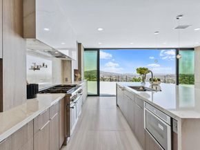 9355 Lavell Street, La Mesa CA 91941