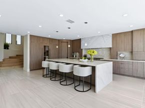 9355 Lavell Street, La Mesa CA 91941