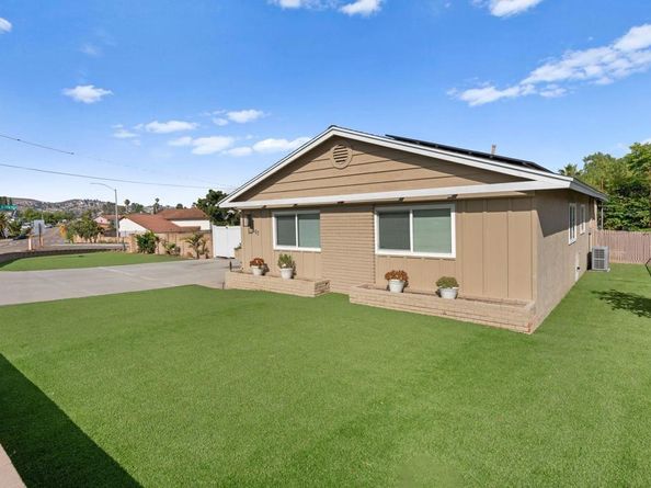 157 Lakeview Avenue, Spring Valley CA 91977