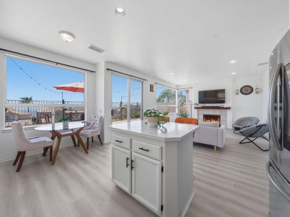 2345 Country View, Escondido CA 92026