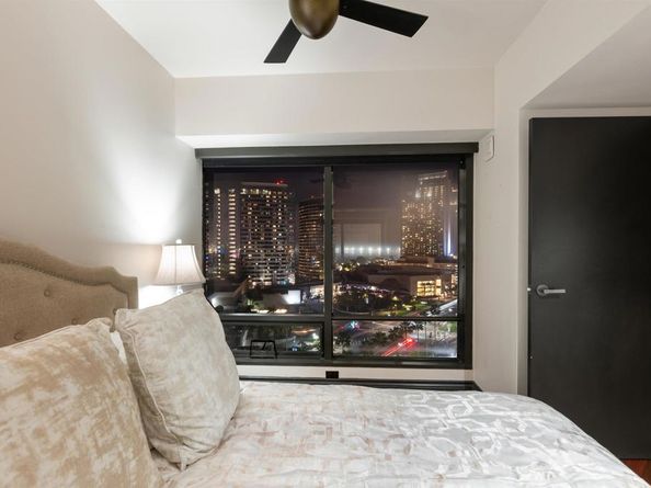 200 Harbor Dr 1502, San Diego CA 92101