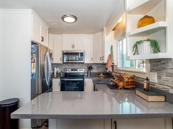 4776 78 Del Monte Avenue, San Diego CA 92107