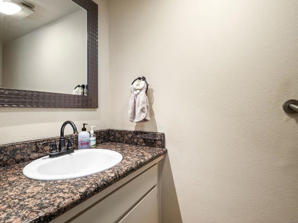 17438 Ashburton Rd, San Diego CA 92128