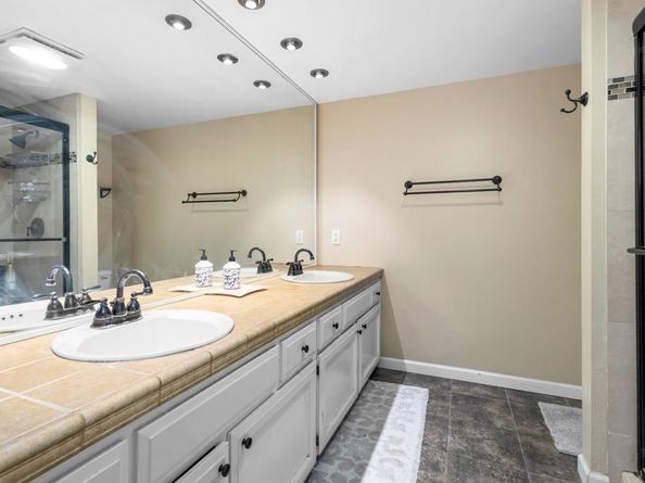 17438 Ashburton Rd, San Diego CA 92128