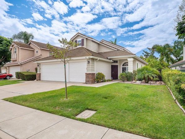 241 Muirfield Way, San Marcos CA 92069
