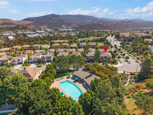 7090 Sitio Corazon, Carlsbad CA 92009