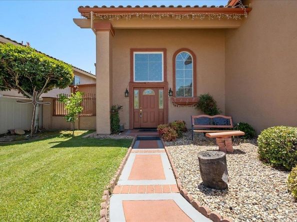 2458 Sawgrass St, El Cajon CA 92019