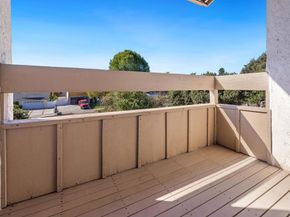 6816 Caminito Montanoso 5, San Diego CA 92119