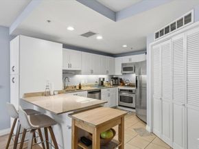 1608 India Street 208, San Diego CA 92101