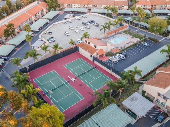 2360 Hosp Way 331, Carlsbad CA 92008