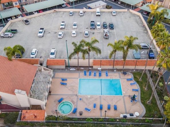 2360 Hosp Way 331, Carlsbad CA 92008