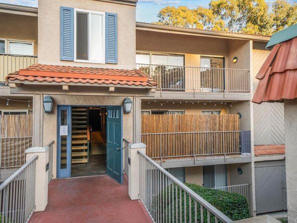 2360 Hosp Way 331, Carlsbad CA 92008