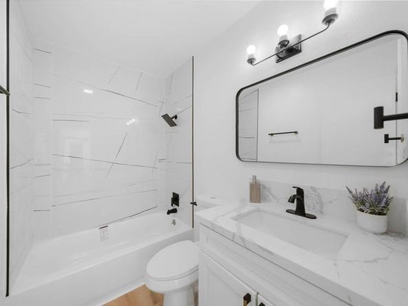 2360 Hosp Way 331, Carlsbad CA 92008