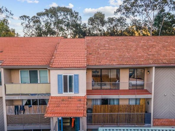 2360 Hosp Way 331, Carlsbad CA 92008