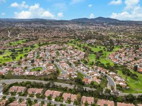 18023 Avenida Alozdra, San Diego CA 92128