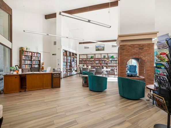 18023 Avenida Alozdra, San Diego CA 92128