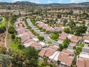 18023 Avenida Alozdra, San Diego CA 92128