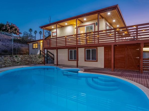 112 Encanto Drive, Escondido CA 92027