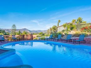 112 Encanto Drive, Escondido CA 92027