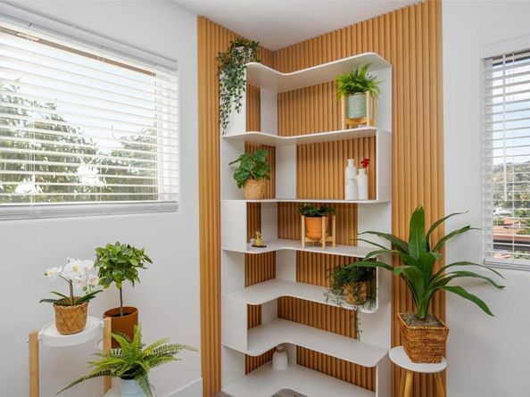 112 Encanto Drive, Escondido CA 92027