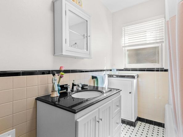 5036 Litchfield Road, San Diego CA 92116