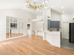 7215 Calabria Ct 74, San Diego CA 92122