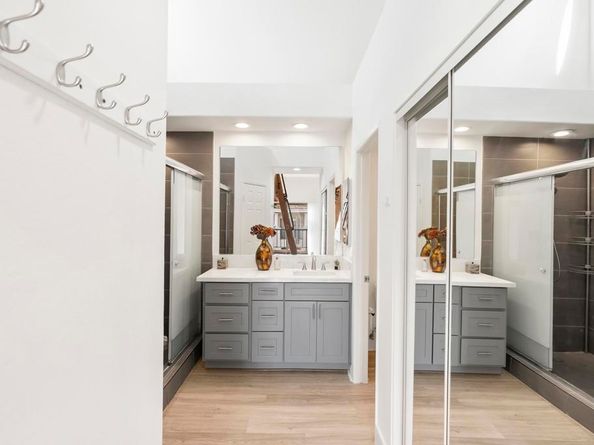 7215 Calabria Ct 74, San Diego CA 92122