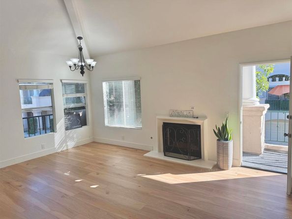 7215 Calabria Ct 74, San Diego CA 92122