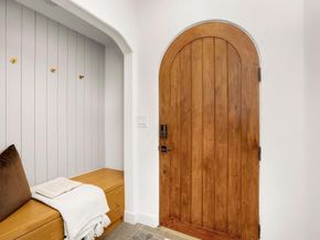 4328 Angeles Vista Blvd, Los Angeles CA 90008