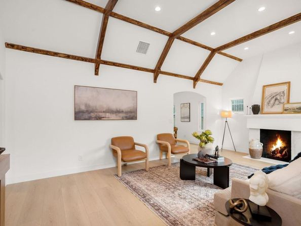 4328 Angeles Vista Blvd, Los Angeles CA 90008