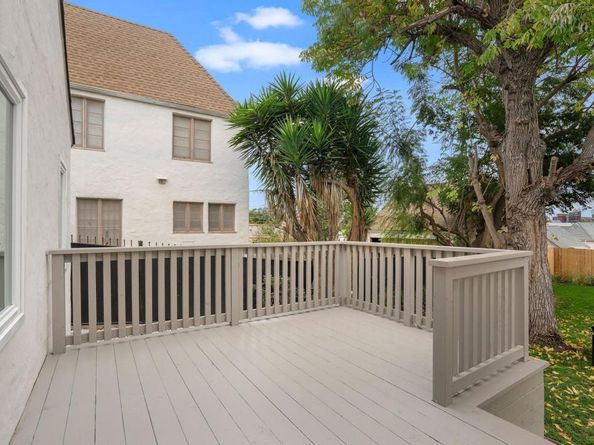 4328 Angeles Vista Blvd, Los Angeles CA 90008