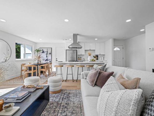 7281 Arillo Street, San Diego CA 92111