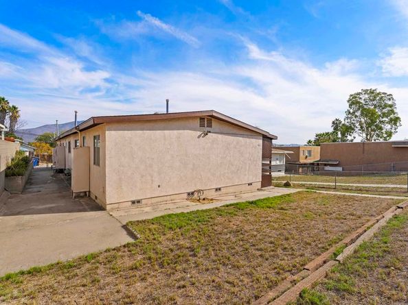 447 Grand Avenue, Spring Valley CA 91977