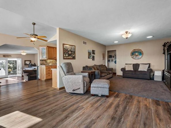 4057 Calavo Dr, La Mesa CA 91941