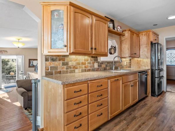 4057 Calavo Dr, La Mesa CA 91941