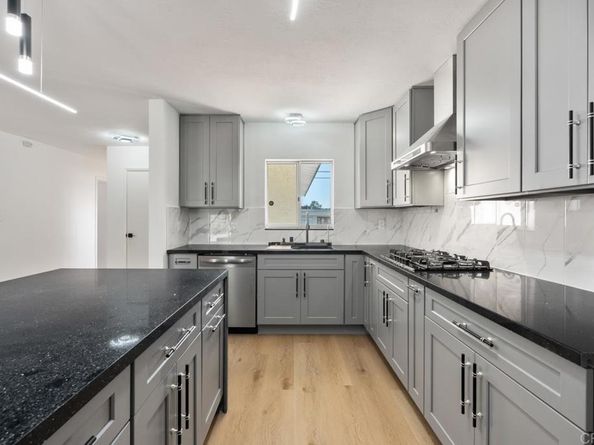 8868 Gowdy Avenue, San Diego CA 92123