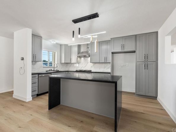 8868 Gowdy Avenue, San Diego CA 92123