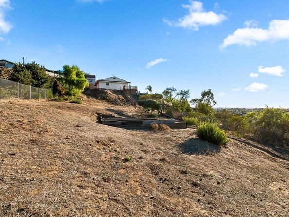 5700 Alta Vista Avenue, San Diego CA 92114